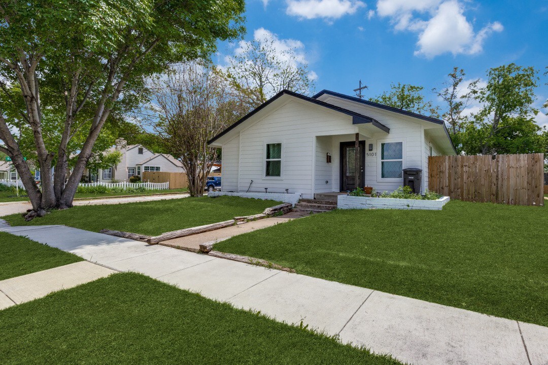 3 bed house, 15min from Stockyards, Dickie's Arena - Picture 7