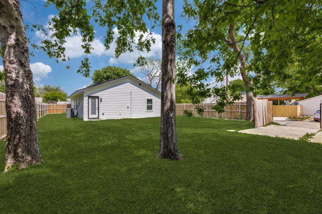 3 bed house, 15min from Stockyards, Dickie's Arena - Picture 13