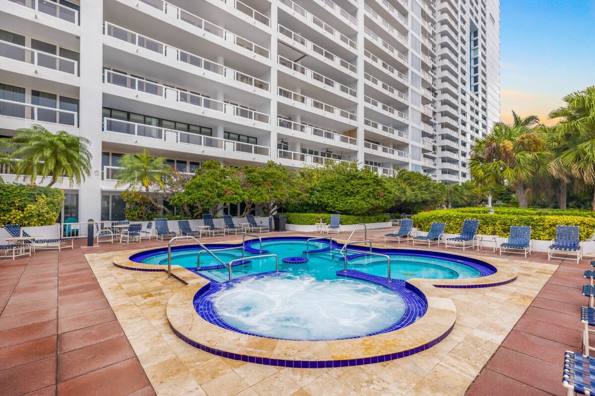 Central Location | Private Balcony | StayCozy