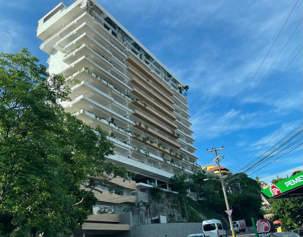 NEW Luxury Modern Condo in SOHO PV! Best Rooftop! - Photo 45