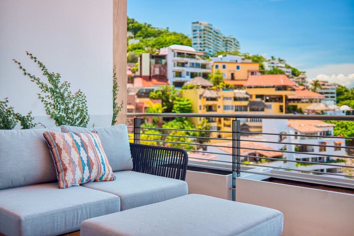 NEW Luxury Modern Condo in SOHO PV! Best Rooftop! - Photo 26
