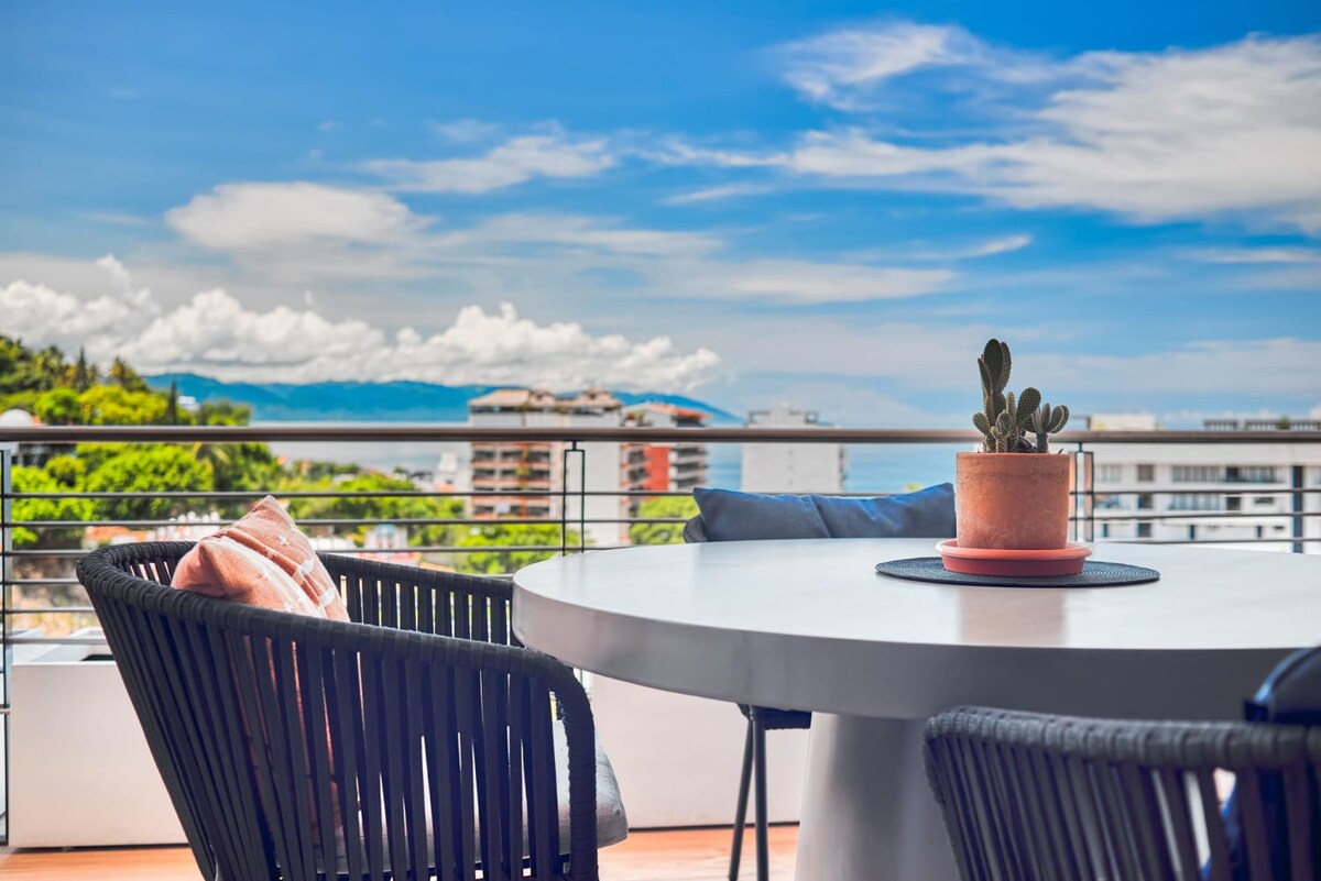 NEW Luxury Modern Condo in SOHO PV! Best Rooftop! - Photo 27