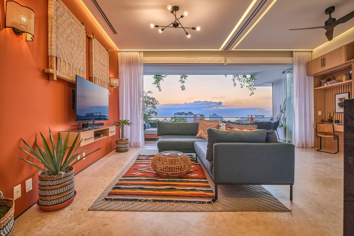 NEW Luxury Modern Condo in SOHO PV! Best Rooftop! - Photo 11