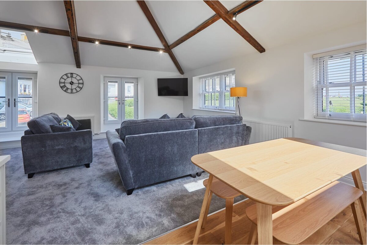 1 The Mount, Whitby - Host & Stay