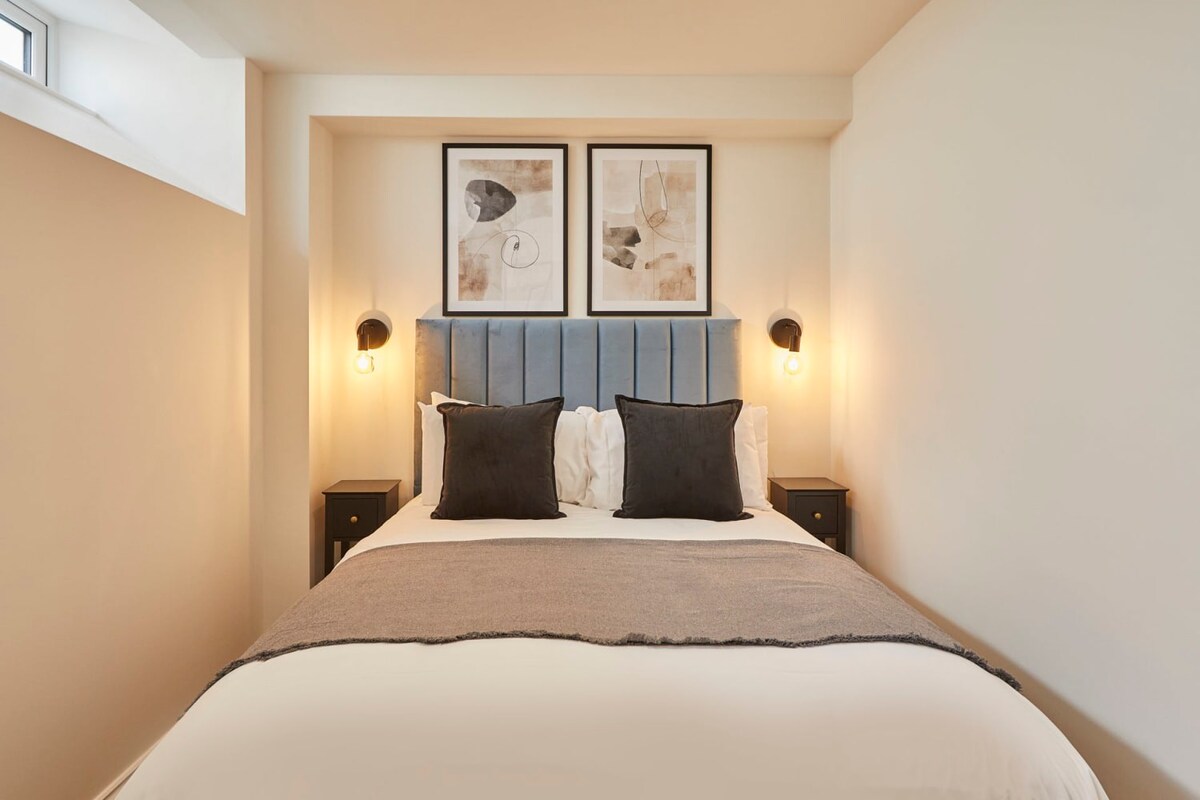 4 The Mount, Whitby - Host & Stay