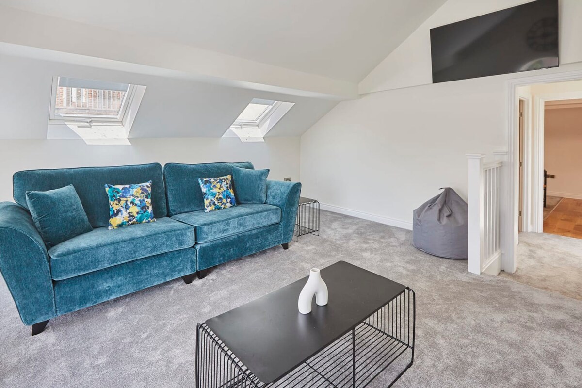 4 The Mount, Whitby - Host & Stay