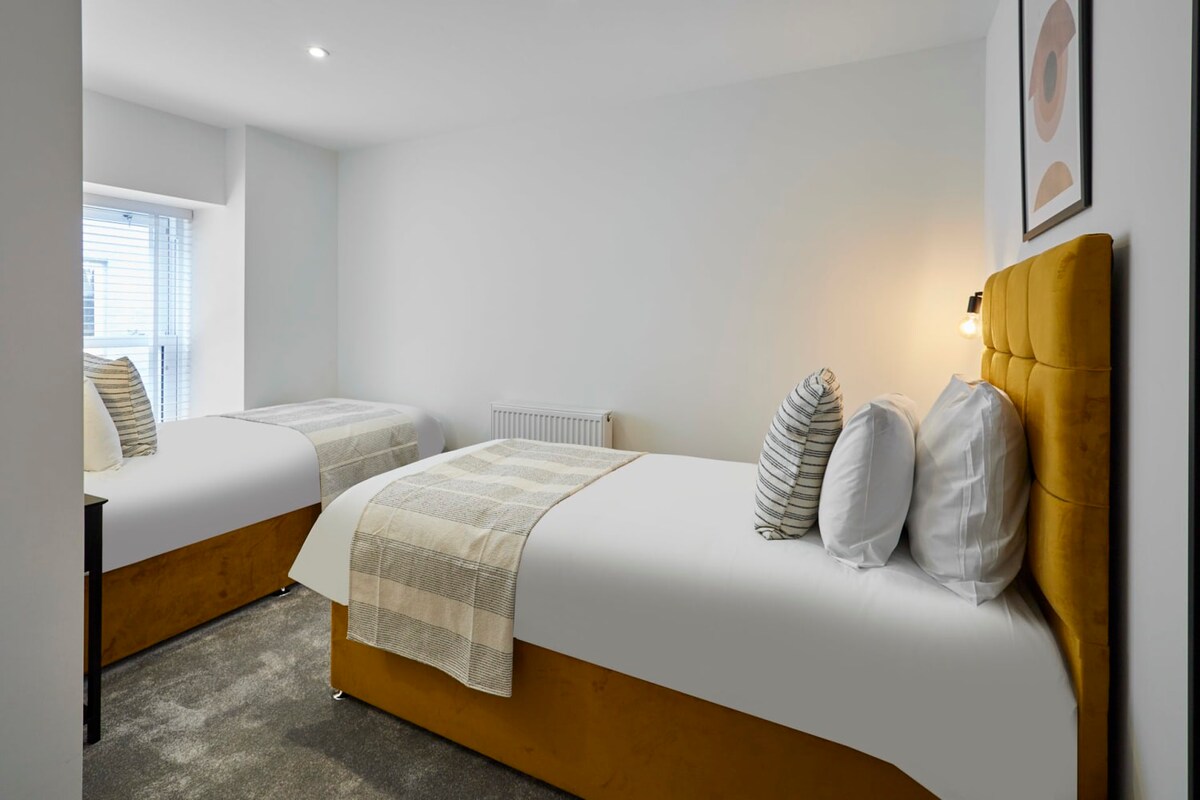 2 The Mount, Whitby - Host & Stay