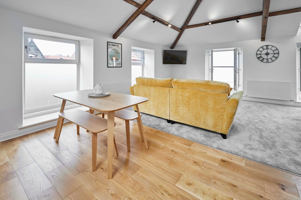 3 The Mount, Whitby - Host & Stay