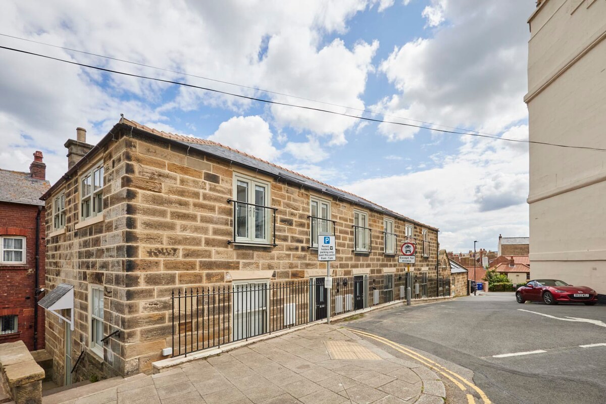 3 The Mount, Whitby - Host & Stay