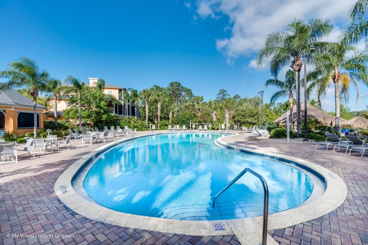 Bahama Bay escape w/ pools & Disney access