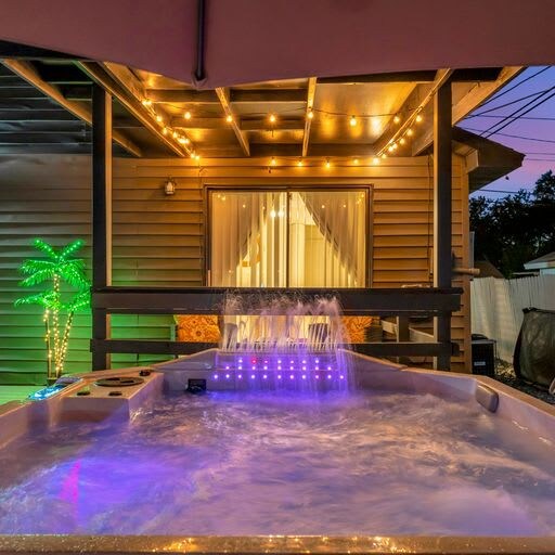 Backyard Oasis! Hot Tub, Games & BBQ! Mini-Golf! - Foto 24