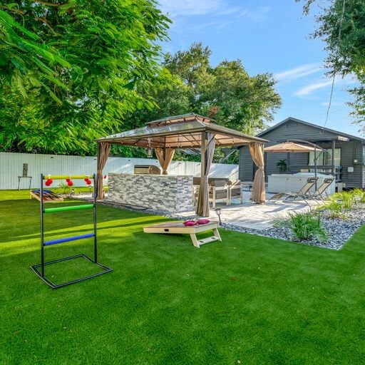Backyard Oasis! Hot Tub, Games & BBQ! Mini-Golf! - Foto 29