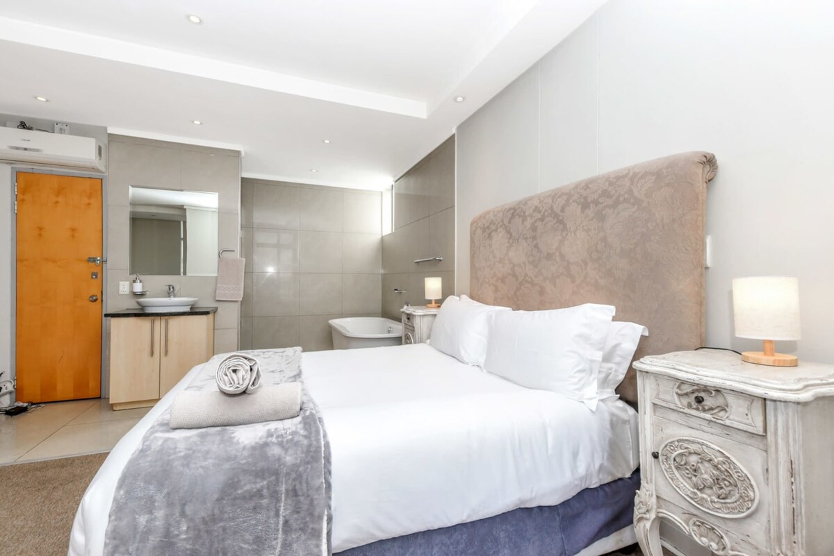 Hydro Sandton Apartments