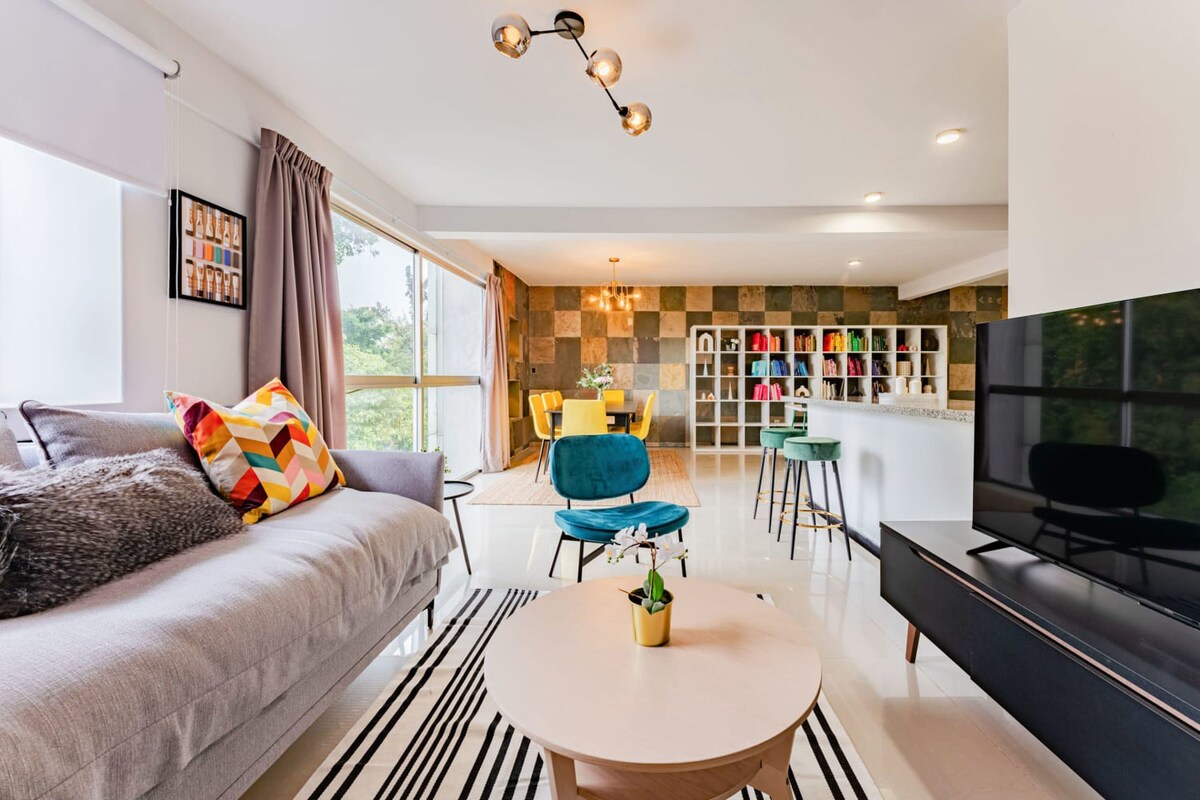 Stylish Roma Norte Condo with WiFi and Smart TV — Ciudad de México, Ciudad de México — vacation rental