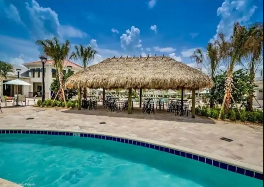 3BR Condo w/ Free Waterpark – 12 Mins to Disney