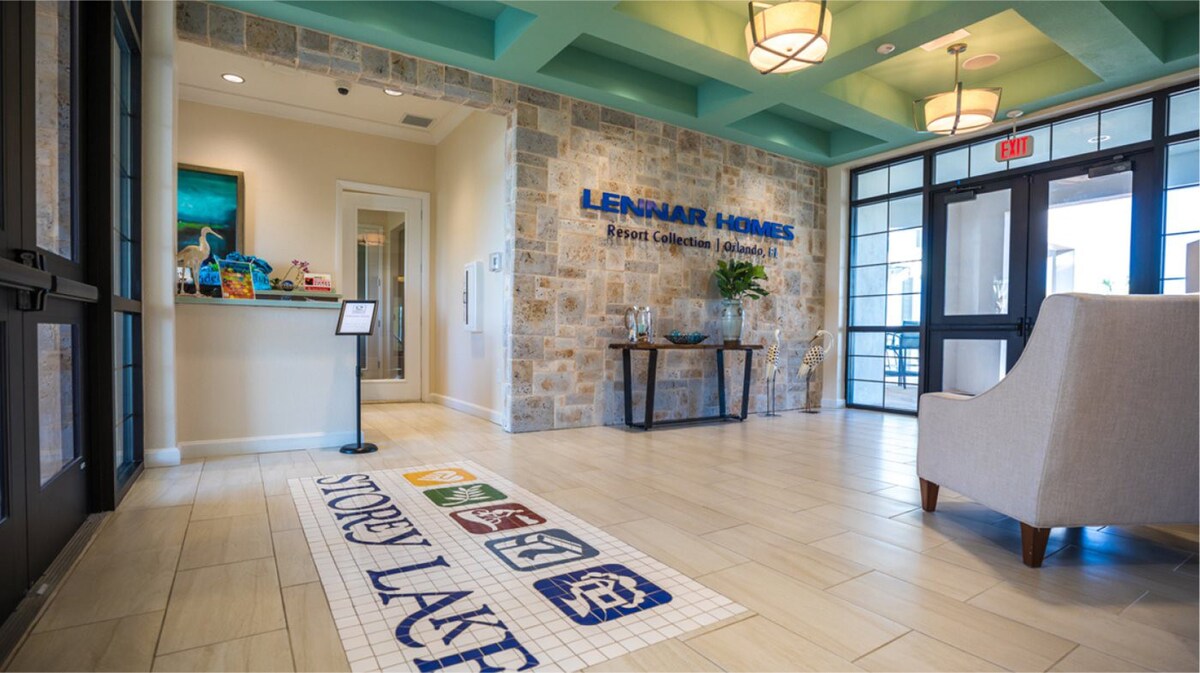 3BR Condo w/ Free Waterpark – 12 Mins to Disney