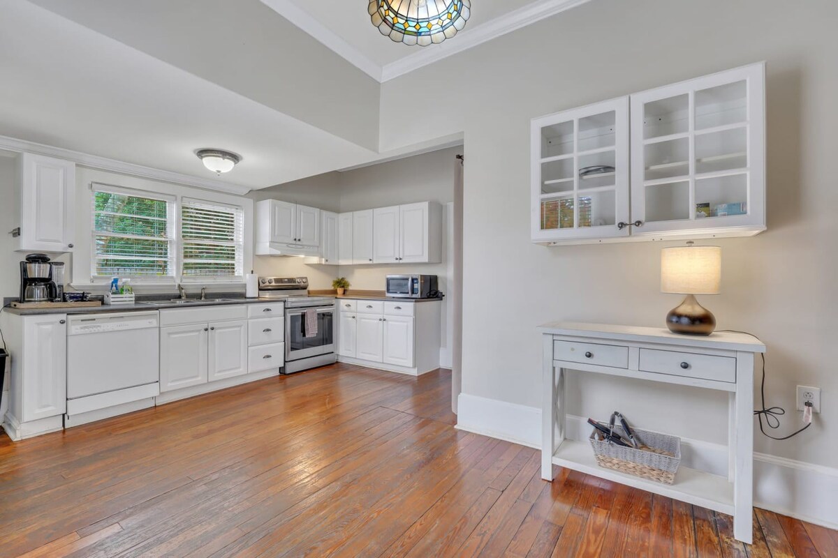Historic Southern Home - close to downtown and GSU 2