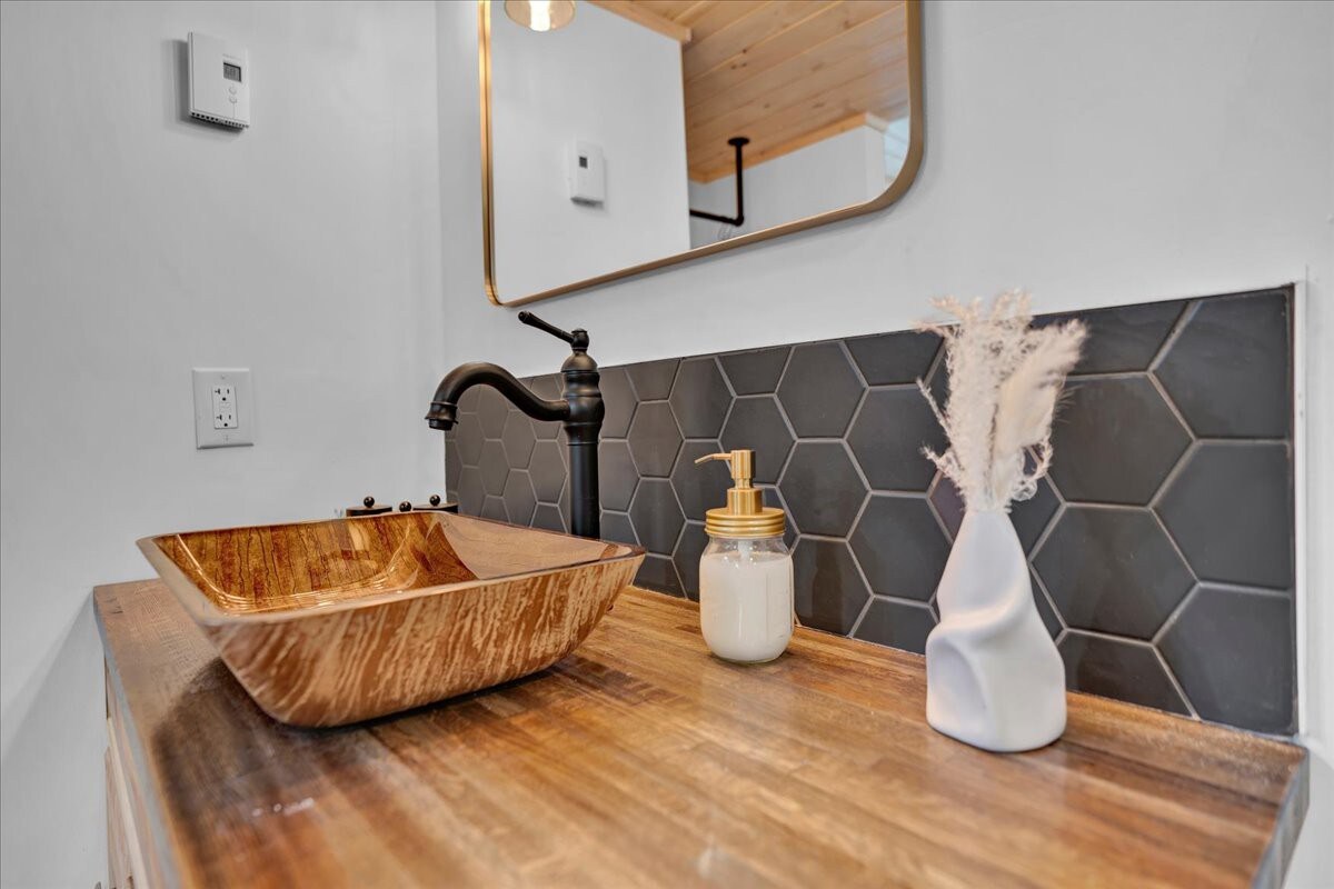 Pocono Modern & Boutique | Firepits | Pet Friendly