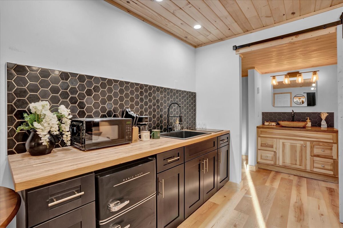 Pocono Modern & Boutique | Firepits | Pet Friendly