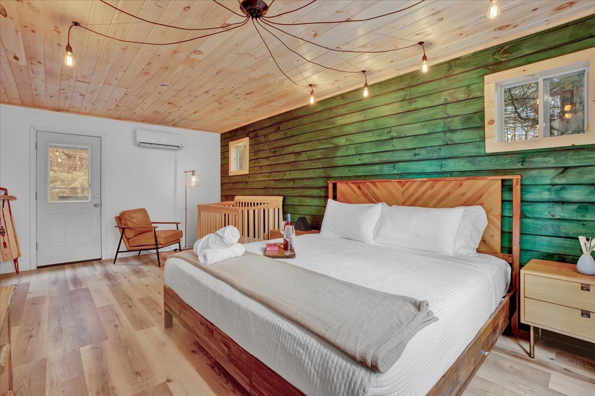 Enchanted A-Frame Cabin | Hot Tub | Firepit