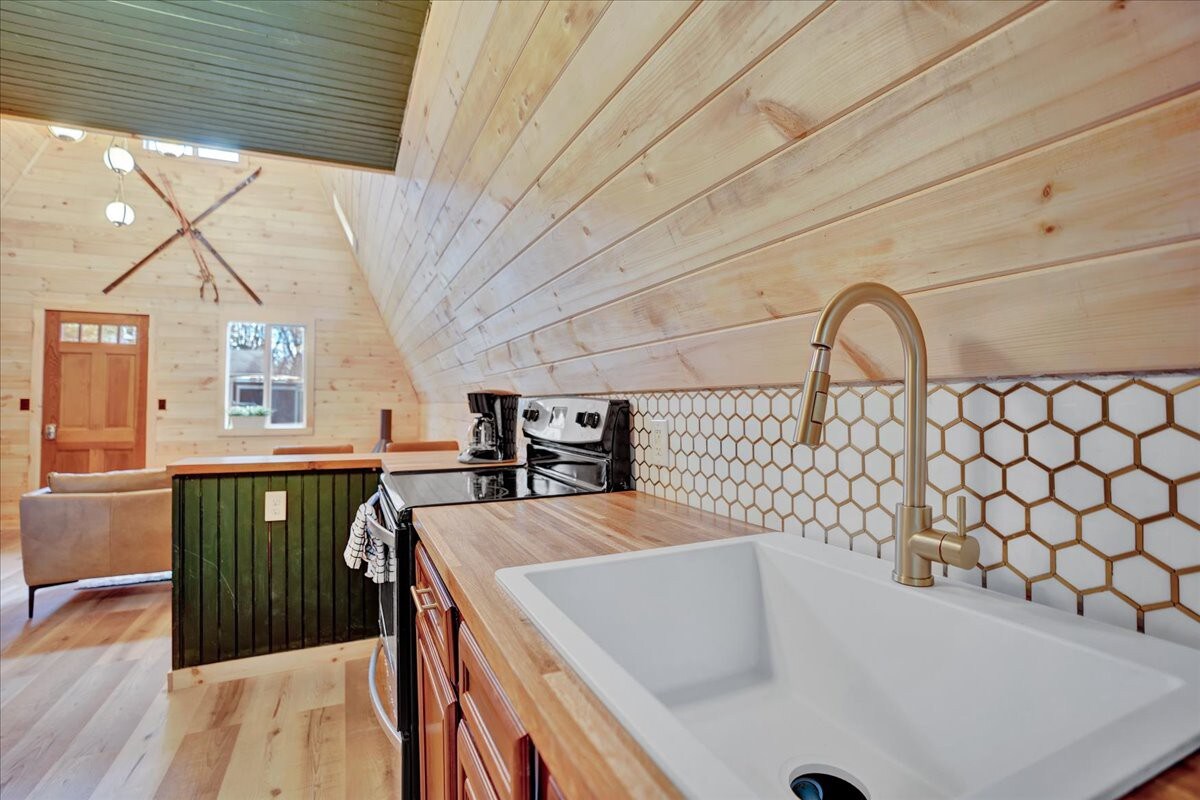 Enchanted A-Frame Cabin | Hot Tub | Firepit