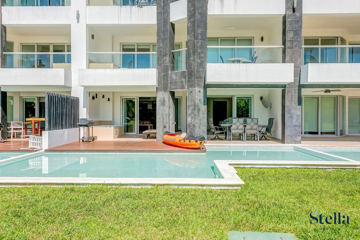 Beachfront Getaway: Patio, Pool, BBQ, and Spa  — Playa del Carmen, Quintana Roo — vacation rental