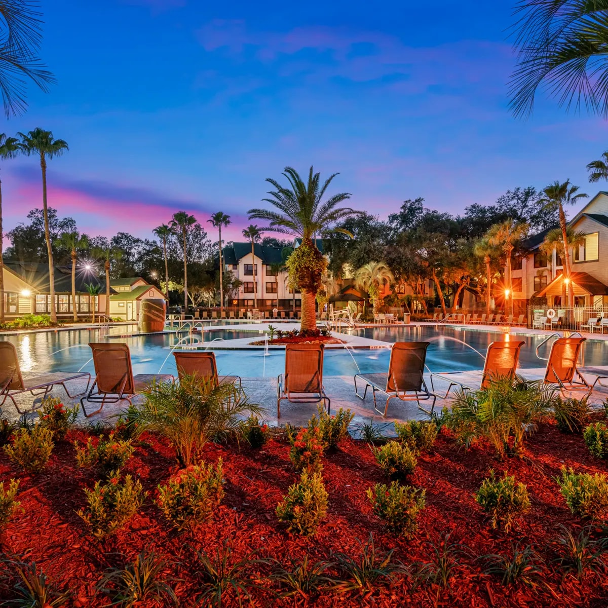 Family home w/pool, patio & gym