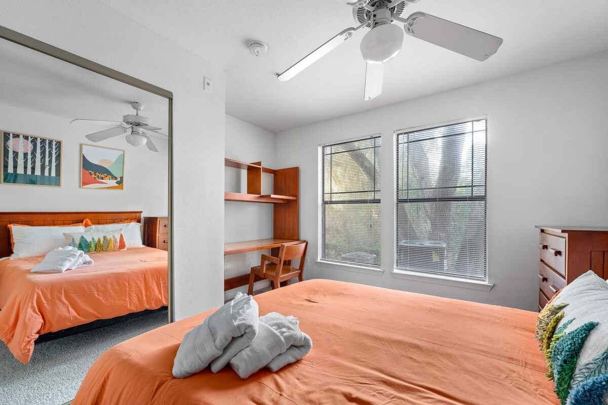 Family home w/pool, patio & gym