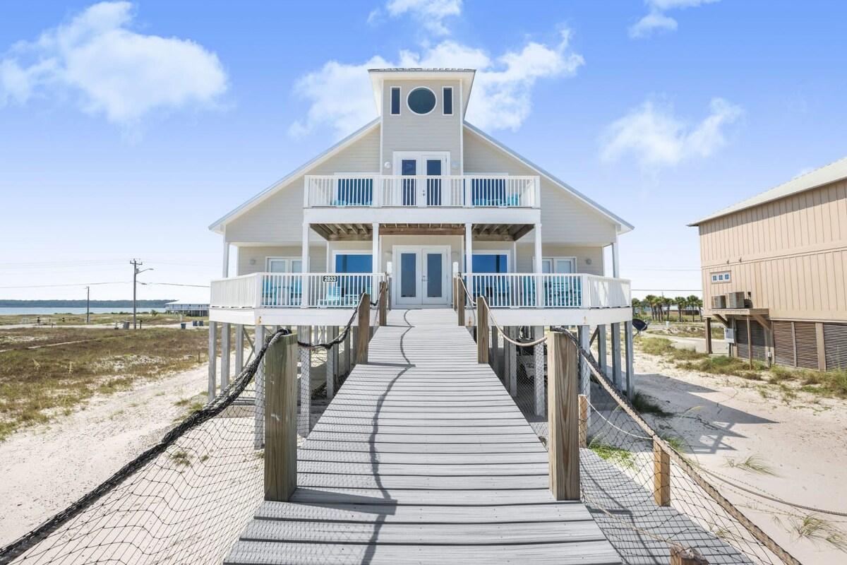 Dear Time Beach house- 5 bedrooms, Elevator, Sleeps 10, PRIVATE pool — Gulf Shores, AL — vacation rental