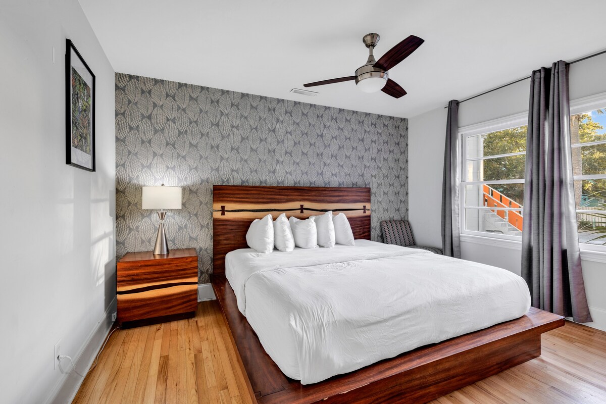 Cottage Beach House at Holiday Shores | Photo 3