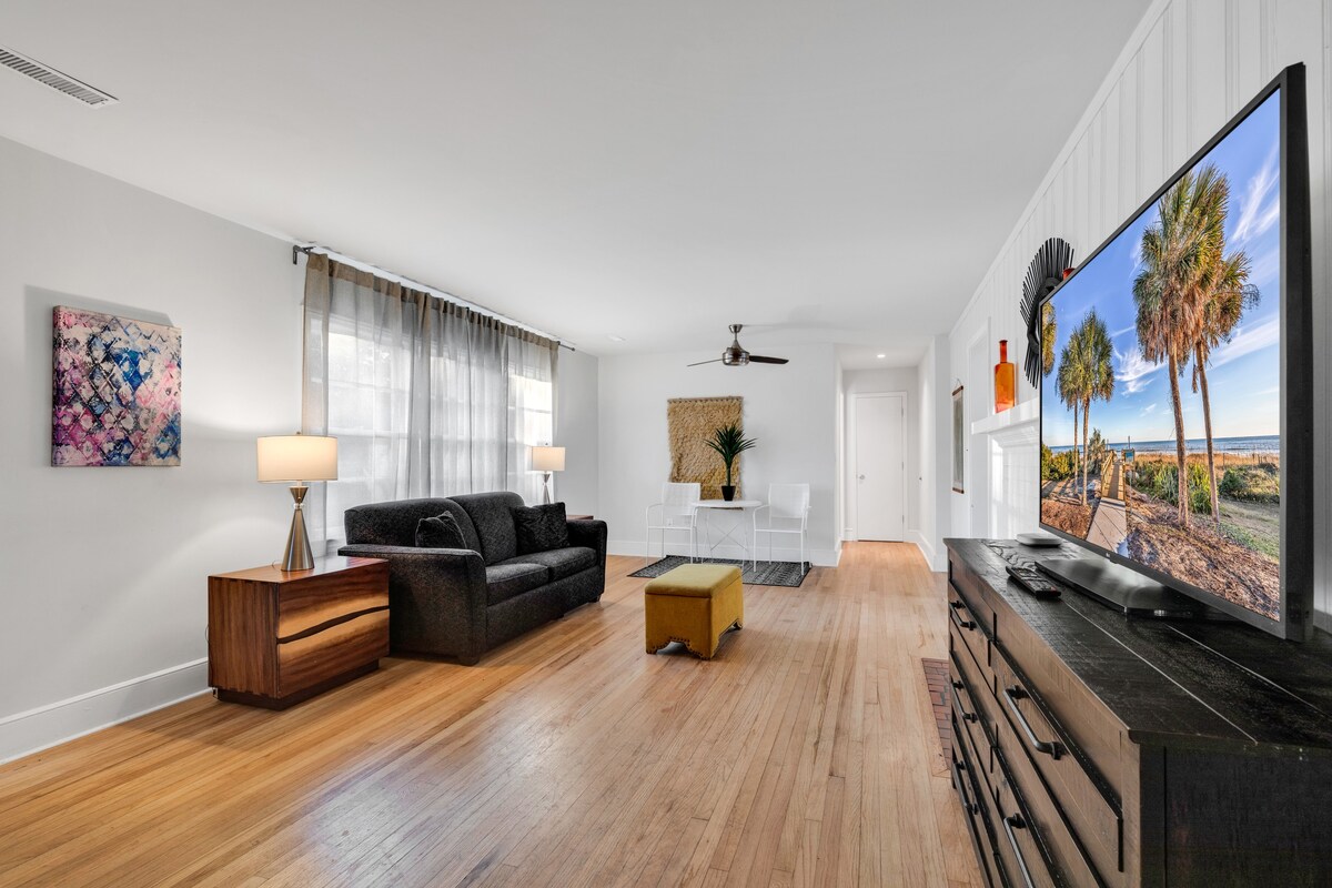 Cottage Beach House at Holiday Shores | Photo 16