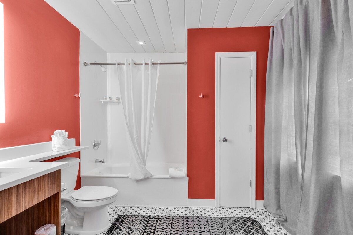 Cottage Beach House at Holiday Shores | Photo 24