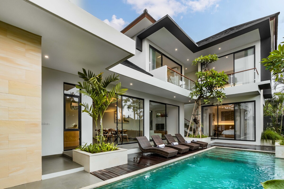 Villa Dhiantus : 3BR Modern w/Private pool in Ubud — Ubud, Bali — vacation rental