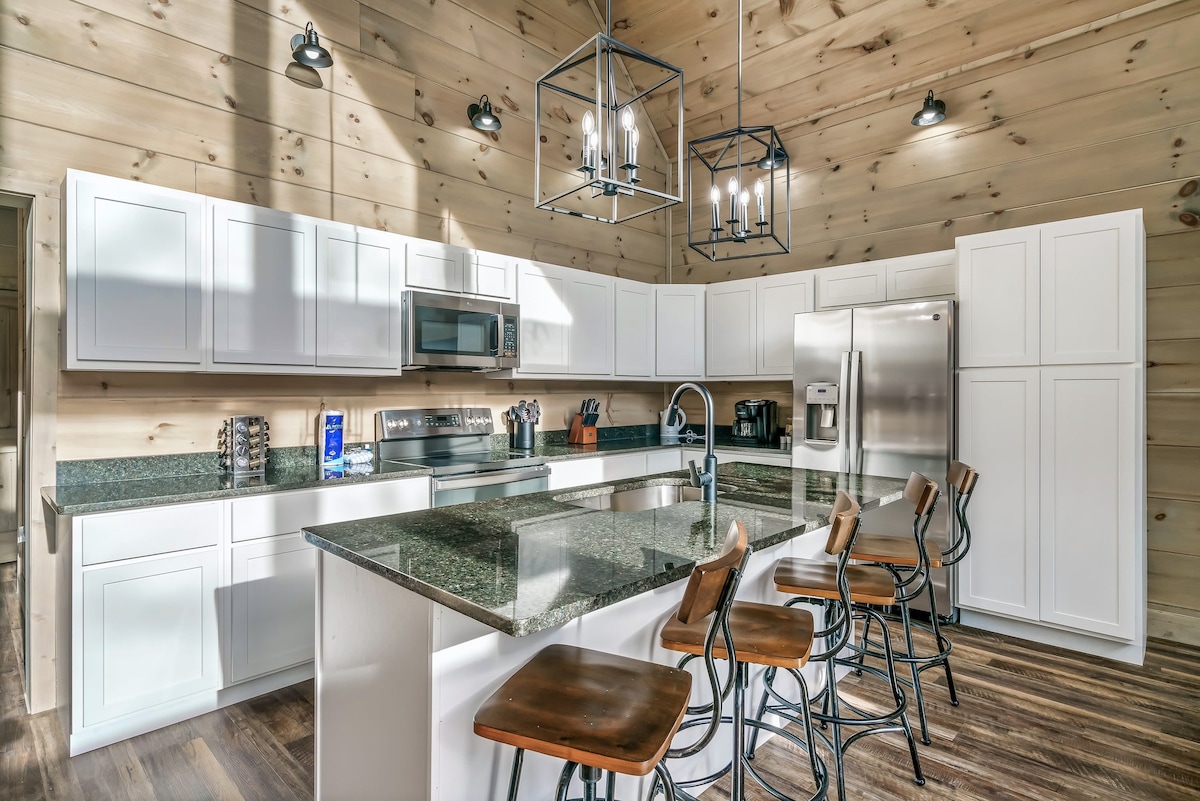 1650 Lake Drive – photo 2