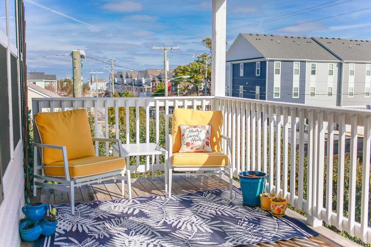 Sojourn Bay Breeze Fully Fenced 4BR Beach Home — Norfolk, VA — vacation rental