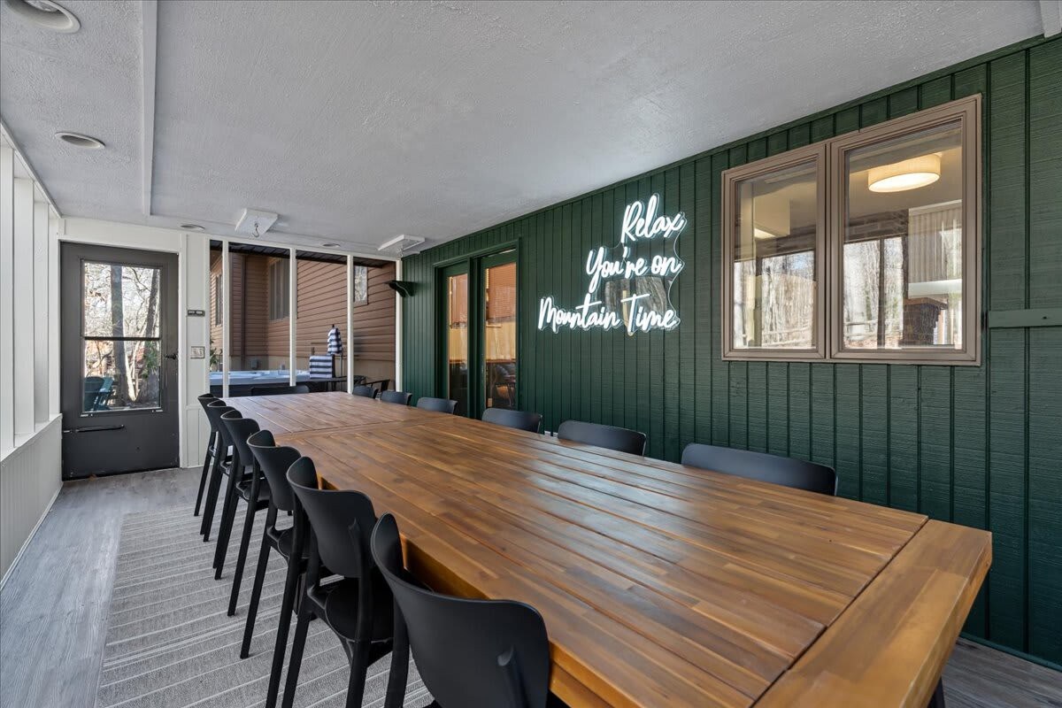 Mins to Slopes | Game Room + Movie Theater|Hot Tub 2