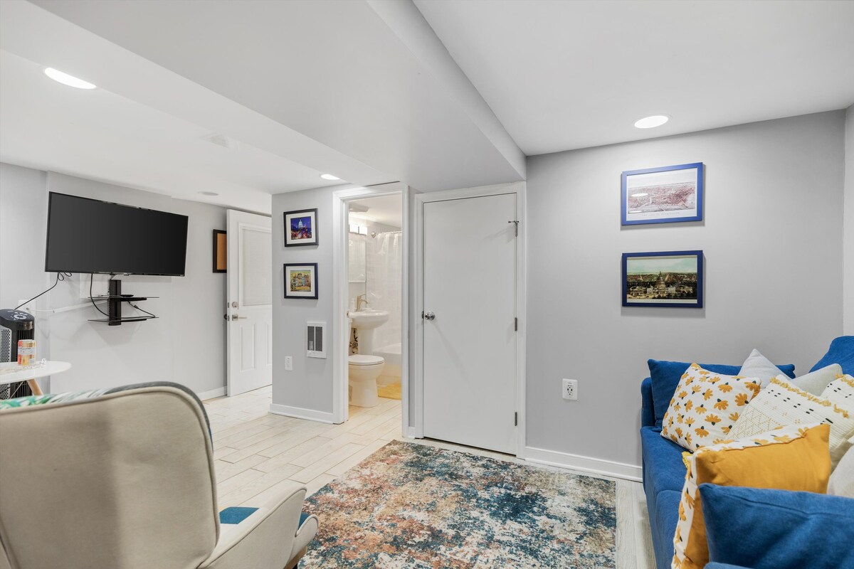 1-BR Pad in the Heart of Petworth / Walk to METRO — Washington DC, DC — vacation rental