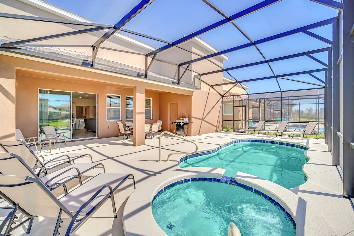 Enjoy your private oasis with a sparkling pool, hot tub, and BBQ area—ideal for relaxation and entertaining.