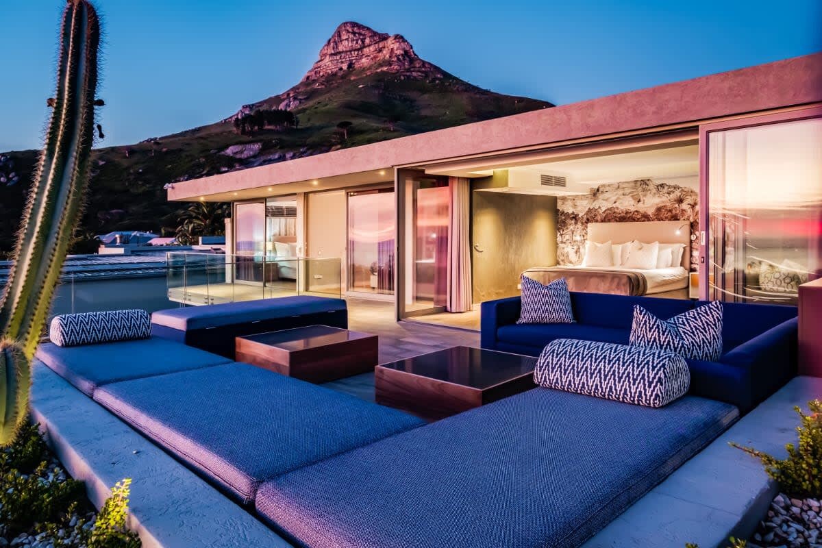 Incredible Camps Bay Villa with Five bedrooms and Private Pool The Cheviots 7