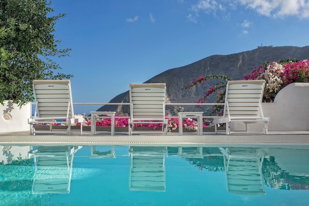 White Cave Private Villa — Exo Gonia — vacation rental