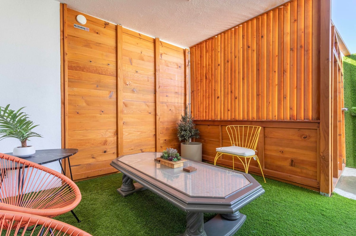 Bright Stay | Near LAX & Beaches | Large Patio — Los Angeles, CA — vacation rental