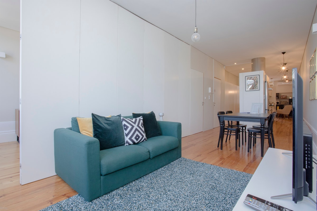 Liiiving In Porto | Bolhão Market Apartment II — Porto, Porto — vacation rental