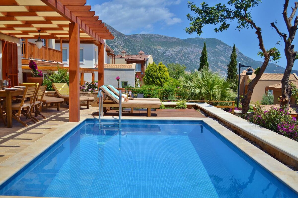 Villa Acacia in Kalkan, Lavanta Villaları No:118