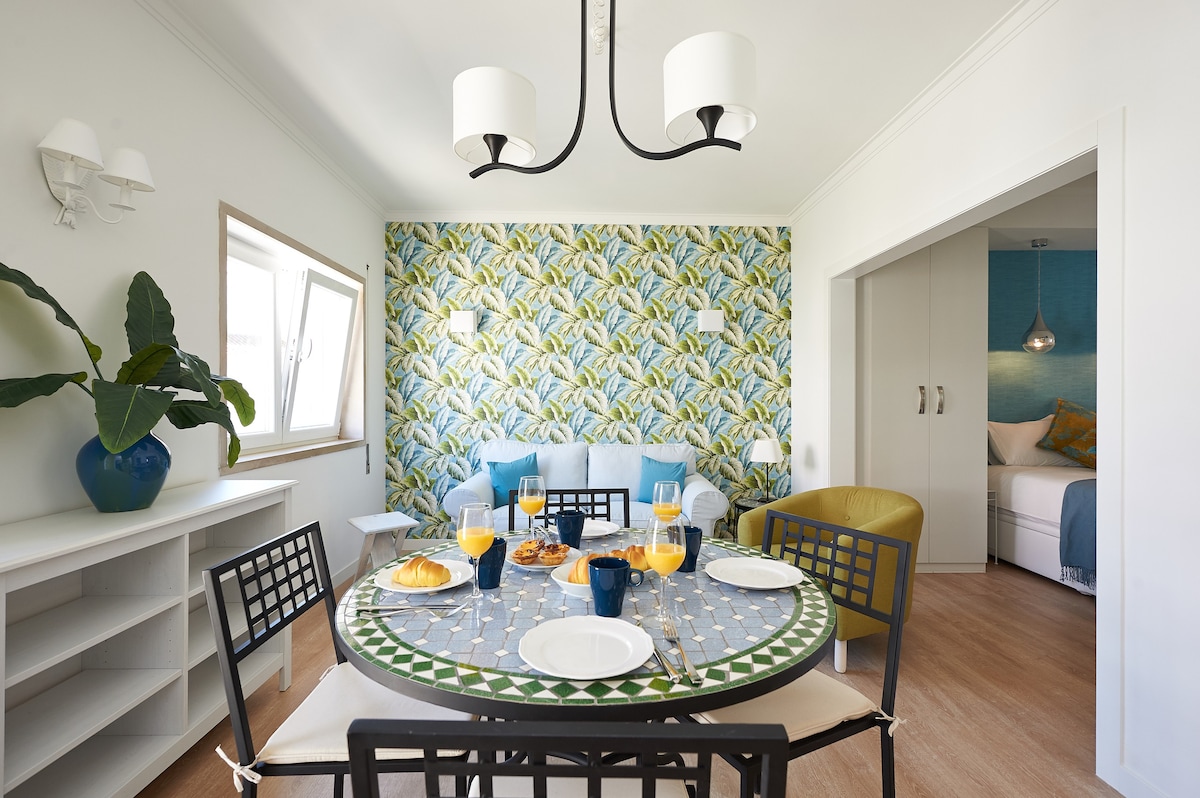 Rainha II Beach Apartment by Portugal Portfolio — Cascais, Lisboa — vacation rental