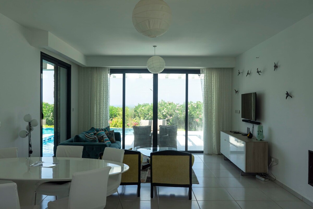 View 2