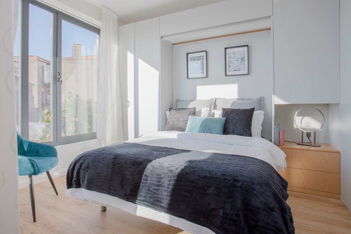 Liiiving in Porto | Bright Light Studio — Porto, Porto — vacation rental