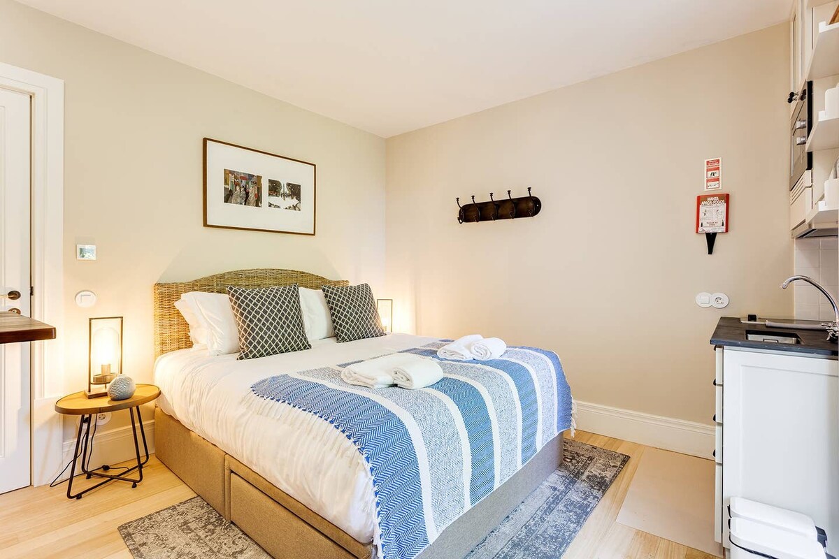 Jardins da Muralha Studio Downtown by DA'HOME — Porto, Porto — vacation rental