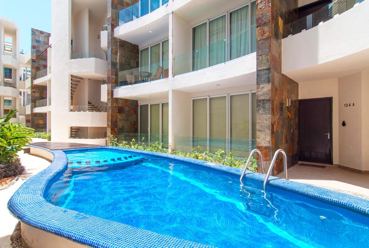 Stylish Condo | Balcony | Pool | Near Beach Clubs — Playa del Carmen, Quintana Roo — vacation rental