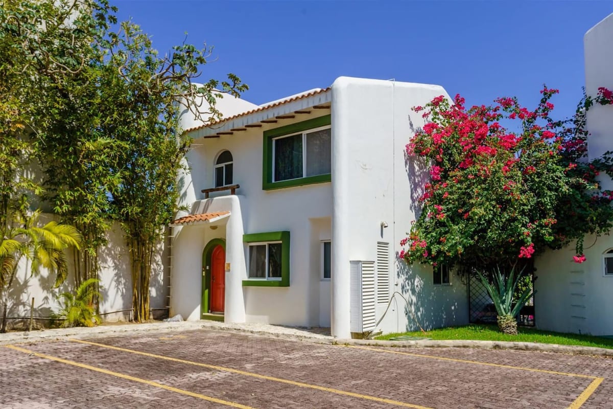 Playacar Villa with Pool - Walk 5th Avenue & Golf — Playa del Carmen, Quintana Roo — vacation rental