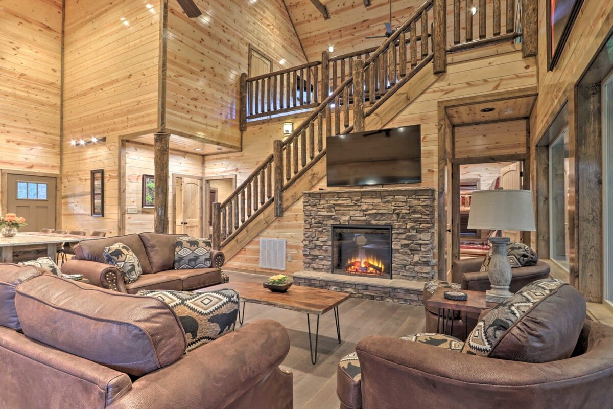 Luxury Smoky Mountain Cabin, Indoor Pool, Theater & Hot Tub | Sleep 12 w/ Game Room, Fireplaces & Dog-Friendly Comfort | Private Deck w/ Mountain Views | Minutes to Dollywood, Gatlinburg & Great Smoky Mountains National Park — Sevierville, TN — vacation rental
